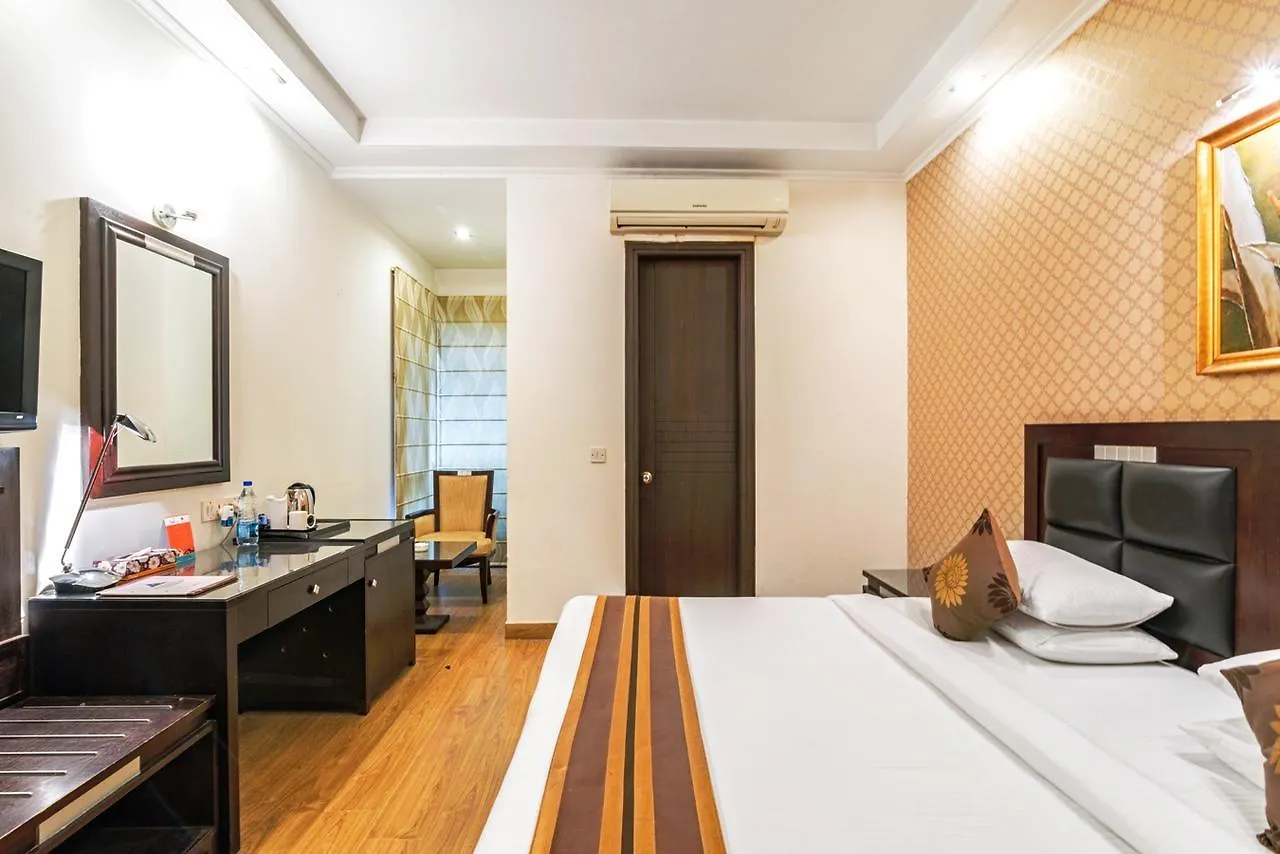Royal Residence Mg Road 구르가온
