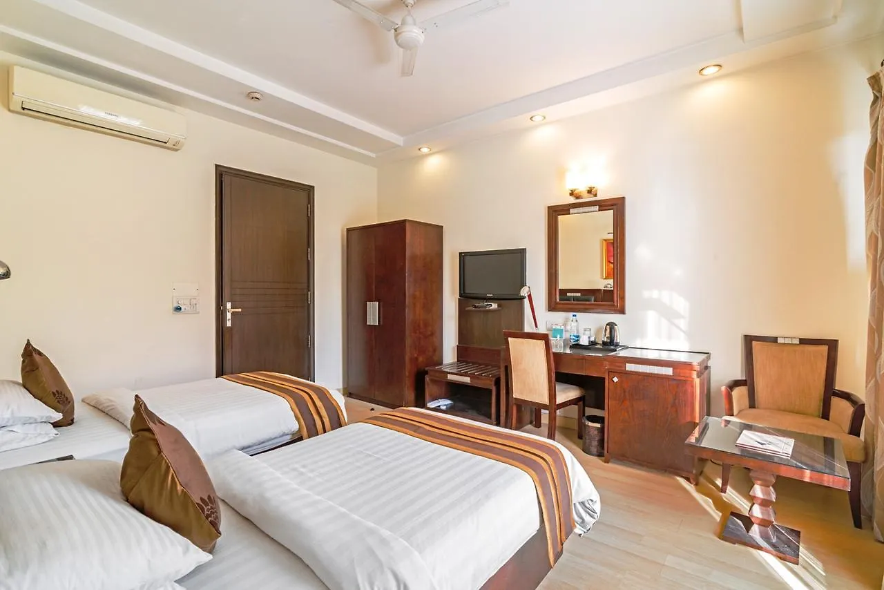 Royal Residence Mg Road 구르가온