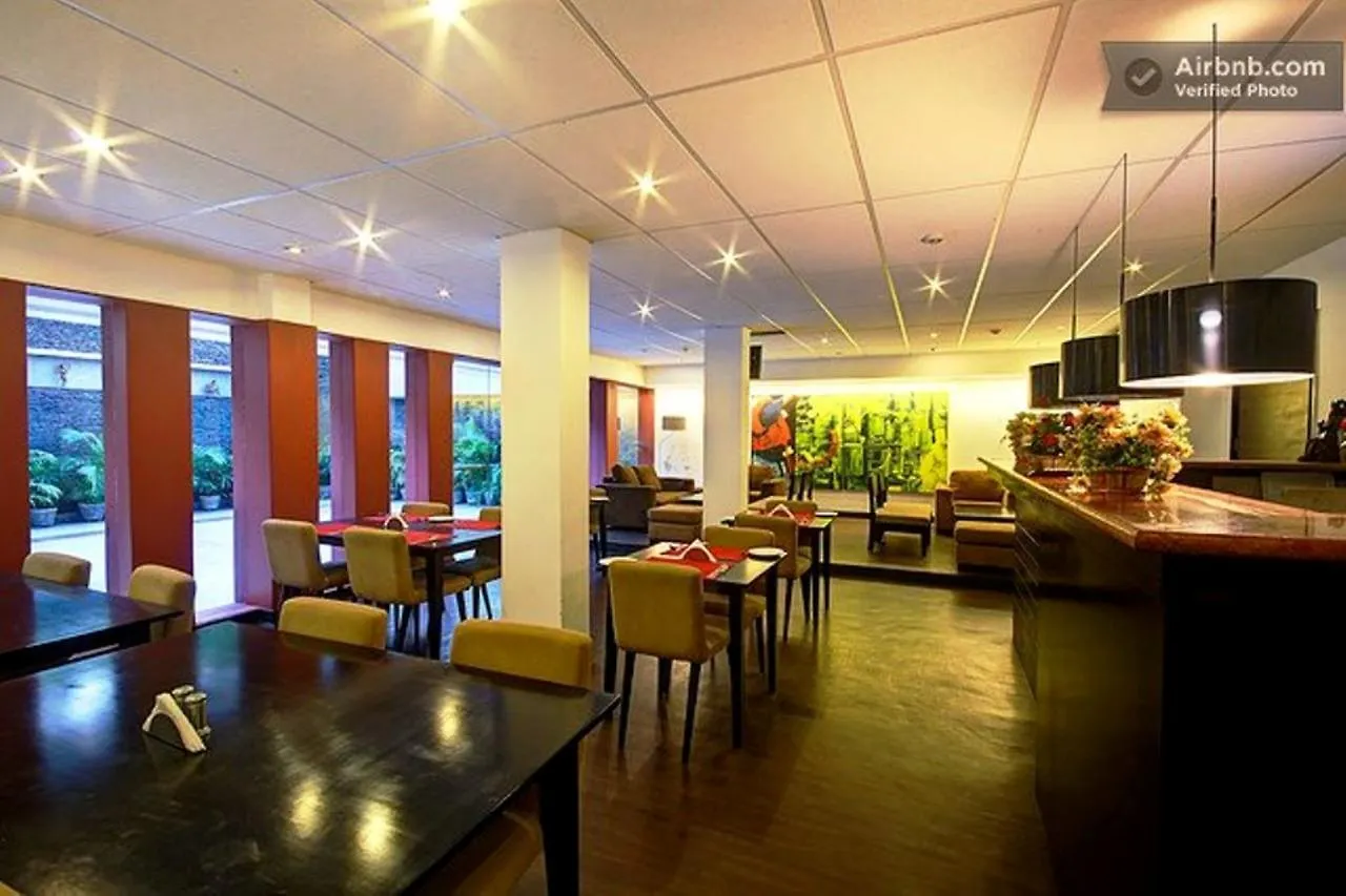 Hotel Royal Residence Mg Road Gurgaon
