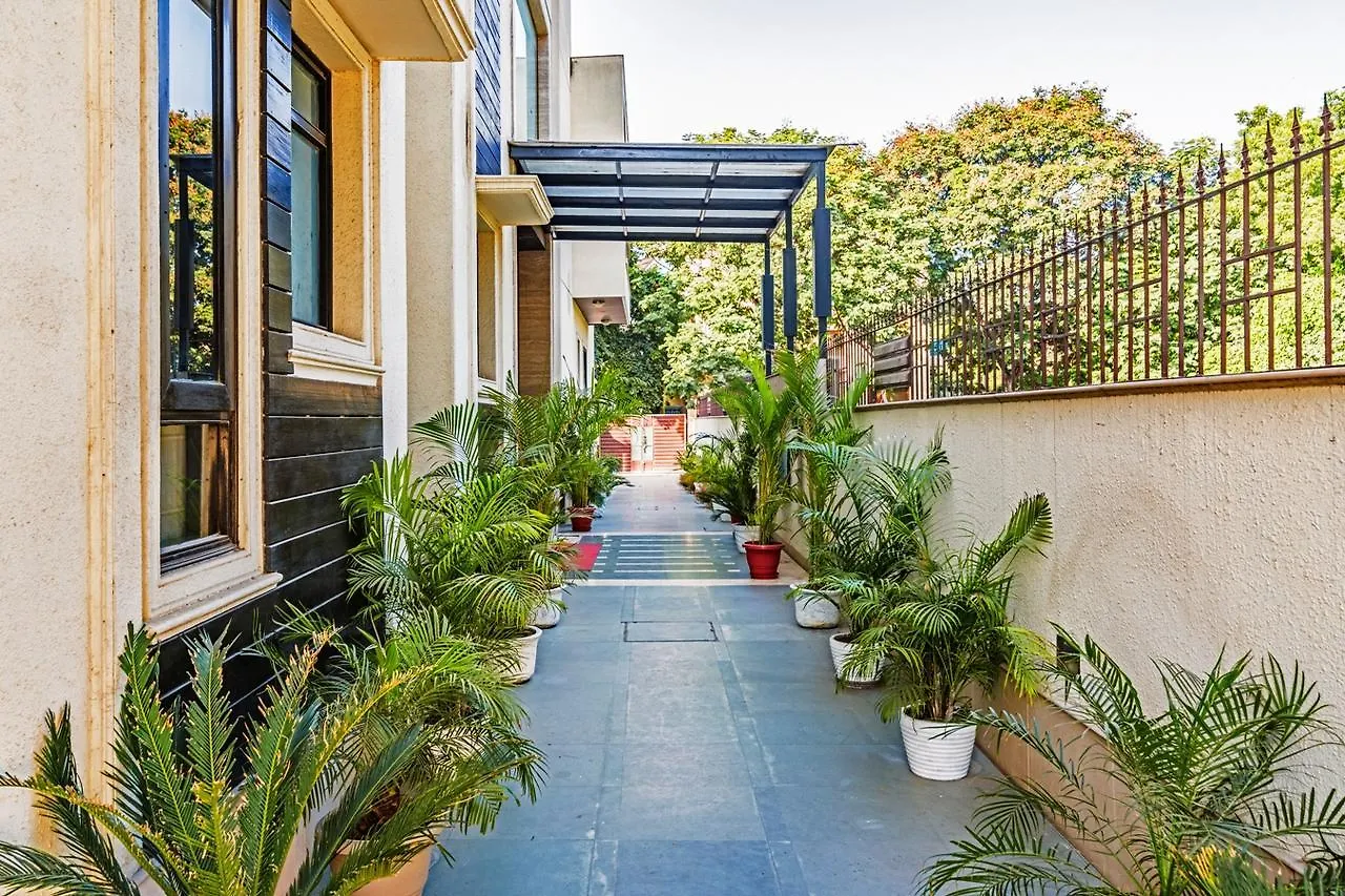Royal Residence Mg Road Gurgaon