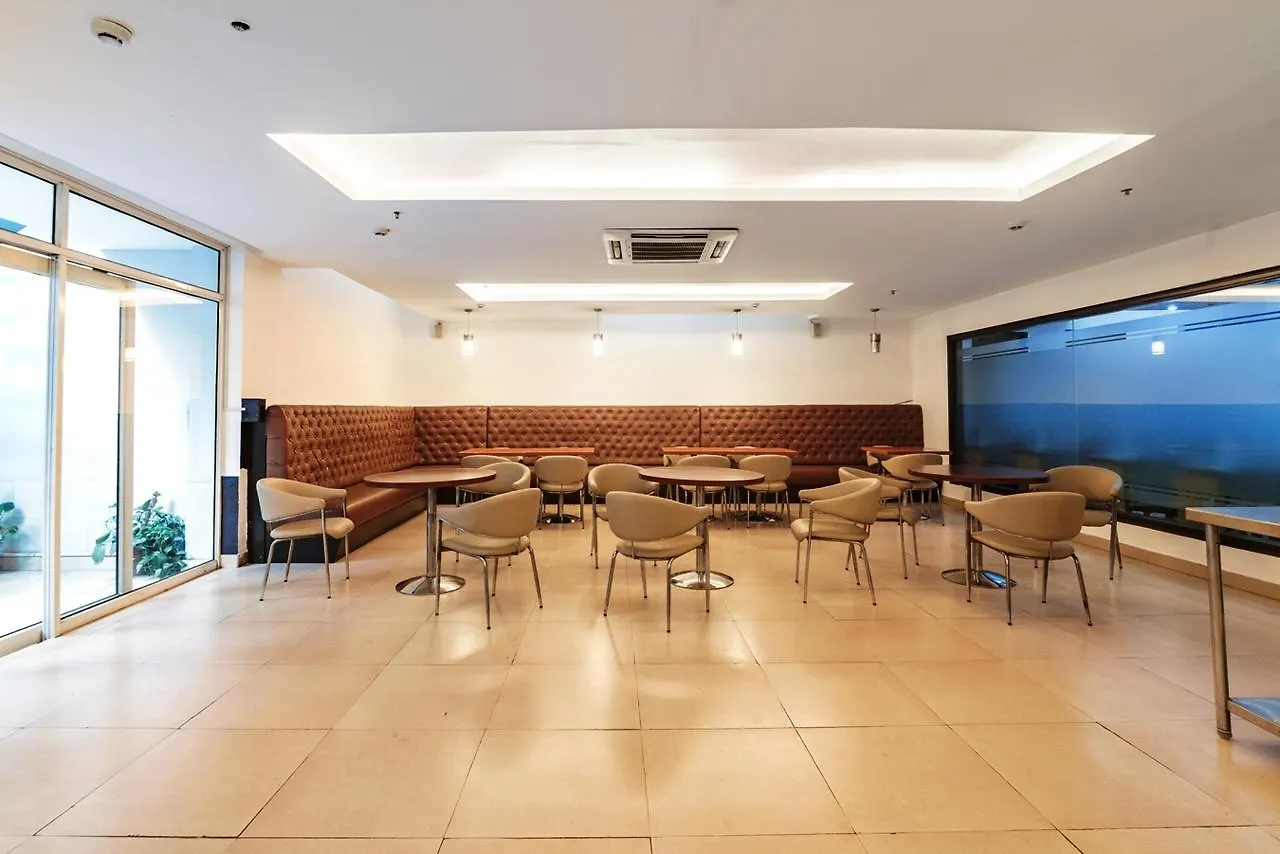 Royal Residence Mg Road Gurgaon Hotel